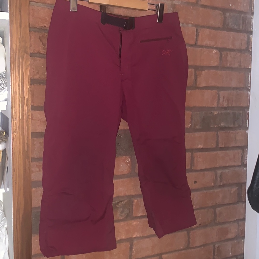 COPY - COPY - Arc’teryx Palisade Capris | Burgundy | Waist 29 inches/Appx Size 8